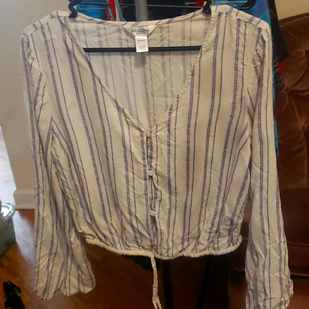 Arizona Jean Co Flowy Half-Shirt